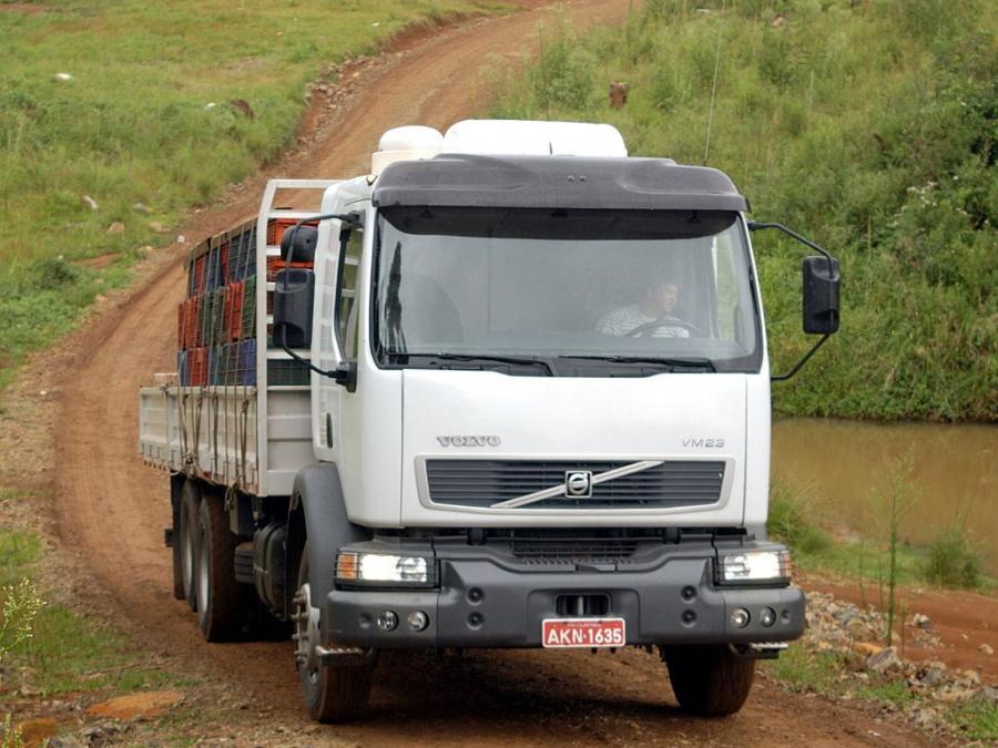 Volvo VM23 6x2 2003 года  (фото 5 из 6)